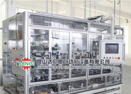 全自動(dòng)合套鉚壓一體機(jī)